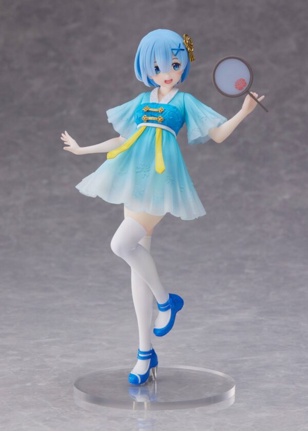 Descubre el apasionante mundo de Estatua Coreful Rem Mandarin Dress.