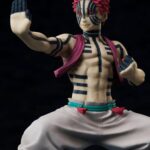 Descubre el apasionante mundo de Estatua Demon Slayer Akaza.