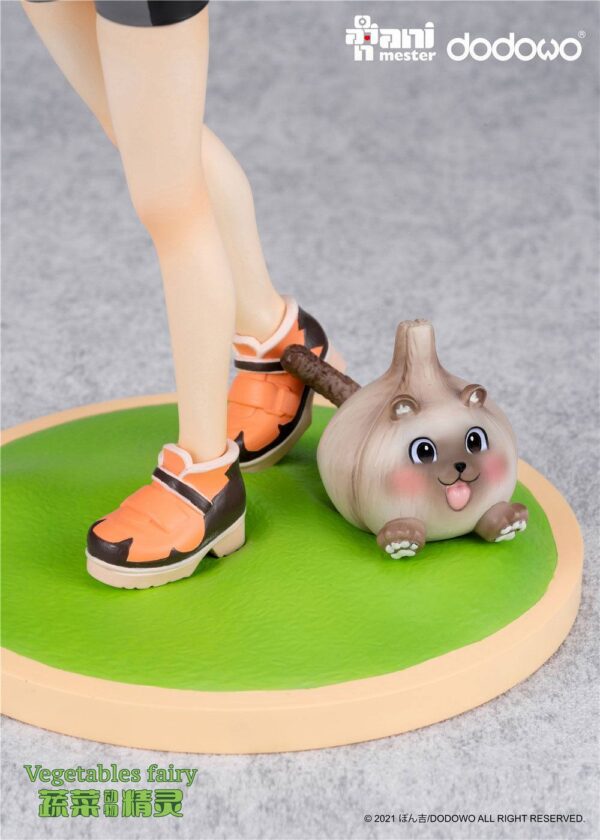 Descubre el apasionante mundo de Estatua Fairies Sai and Cabbage Dog.