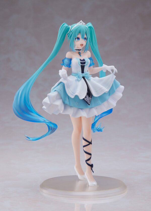 Descubre el apasionante mundo de Estatua Hatsune Miku Cinderella.