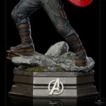 Descubre el apasionante mundo de Estatua Legacy Replica Captain America.