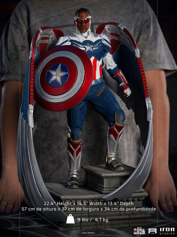 Descubre el apasionante mundo de Estatua Legacy Replica Sam Wilson Complete.