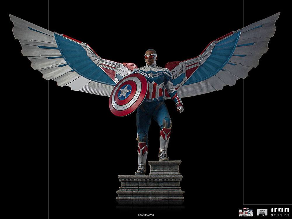 Descubre el apasionante mundo de Estatua Legacy Replica Sam Wilson Complete.