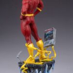 Descubre el apasionante mundo de Estatua The Flash DC Comics.
