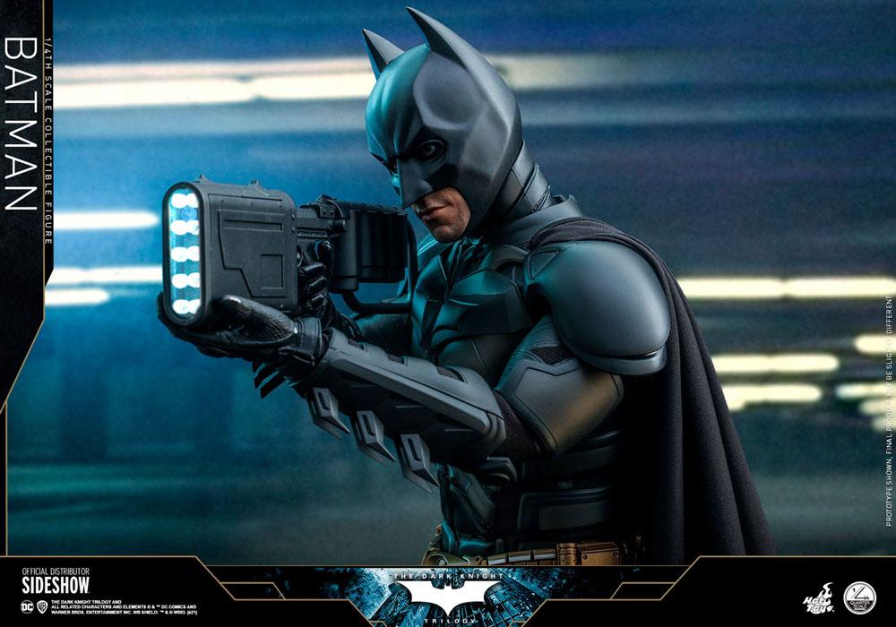 Descubre el apasionante mundo de Figura Quarter Scale Series Batman.