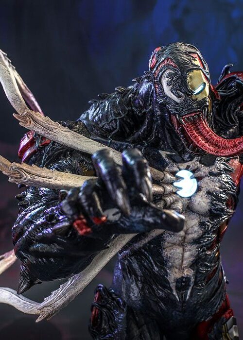 Descubre el apasionante mundo de Figura Venomized Iron Man.