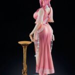 Descubre el apasionante mundo de Estatua Akari Clark Shinguji.