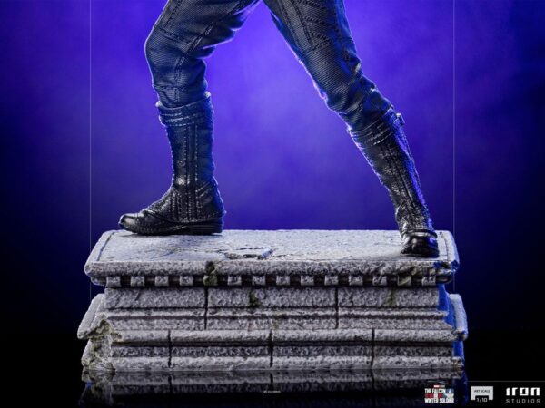 Descubre el apasionante mundo de Estatua Art Scale Bucky Barnes.