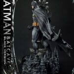 Descubre el apasionante mundo de Estatua Batman Batcave Black Version.