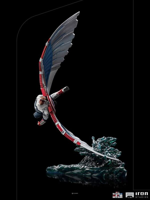 Descubre el apasionante mundo de Estatua Captain America Sam Wilson Deluxe.