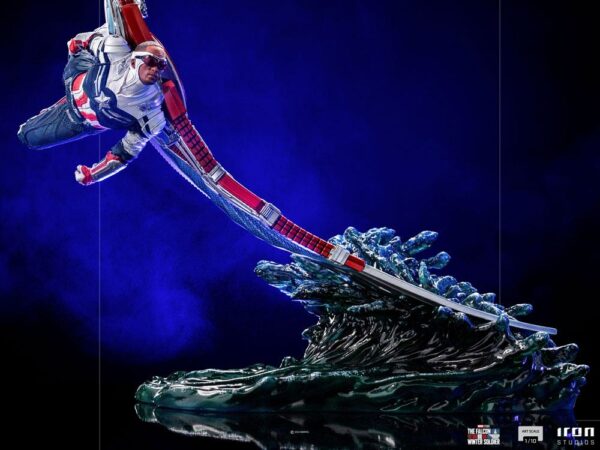 Descubre el apasionante mundo de Estatua Captain America Sam Wilson Deluxe.