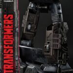 Descubre el apasionante mundo de Estatua Megatron Transformers 70 cm.