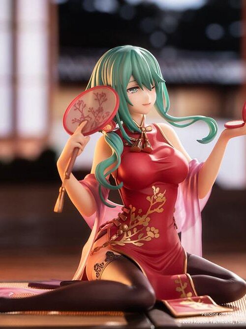Descubre el apasionante mundo de Estatua Natsumi Chinese Dress.
