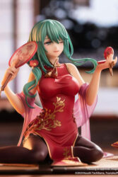 Descubre el apasionante mundo de Estatua Natsumi Chinese Dress.