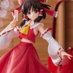 Descubre el apasionante mundo de Estatua Pop Up Parade Reimu Hakurei.