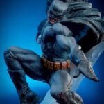 Descubre el apasionante mundo de Estatua Premium Batman The Dark Knight.