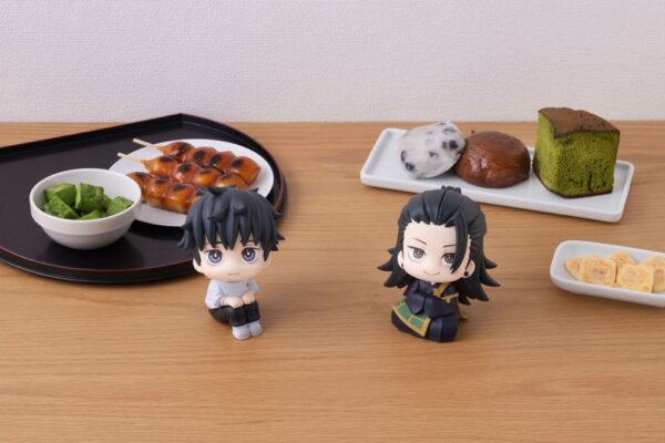 Descubre el apasionante mundo de Estatuas Okkotsu Yuta y Getou Suguru.