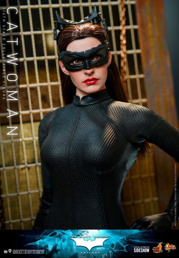Descubre el apasionante mundo de Figura Movie Masterpiece Catwoman.