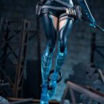 Descubre el apasionante mundo de Estatua Icey Astrum Design.