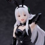 Descubre el apasionante mundo de Estatua Coreful Echidna Bunny.
