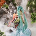 Descubre el apasionante mundo de Estatua Hatsune Gao Shan Liu Shui.