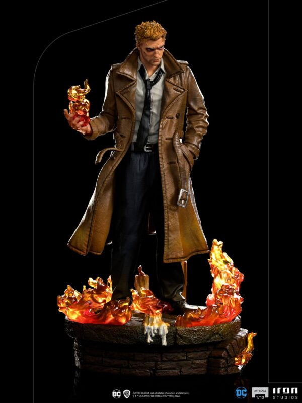 Descubre el apasionante mundo de Estatua DC Comics Art Scale Constantine.
