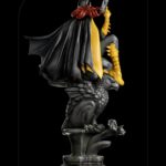 Descubre el apasionante mundo de Estatua Deluxe Art Scale Batgirl.