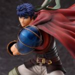 Descubre el apasionante mundo de Estatua Fire Emblem Radiant Dawn Ike.