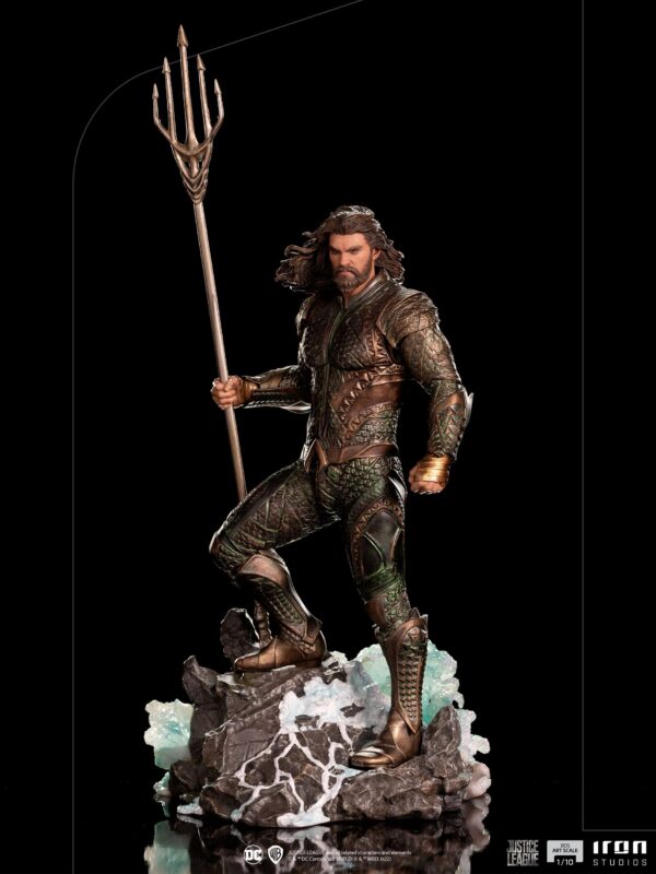 Descubre el apasionante mundo de Estatua Justice League BDS Art Aquaman.