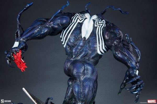 Descubre el apasionante mundo de Estatua Premium Format Venom.
