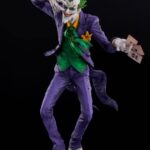 Descubre el apasionante mundo de Estatua The Joker Laughing Purple Version.