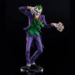 Descubre el apasionante mundo de Estatua The Joker Laughing Purple Version.