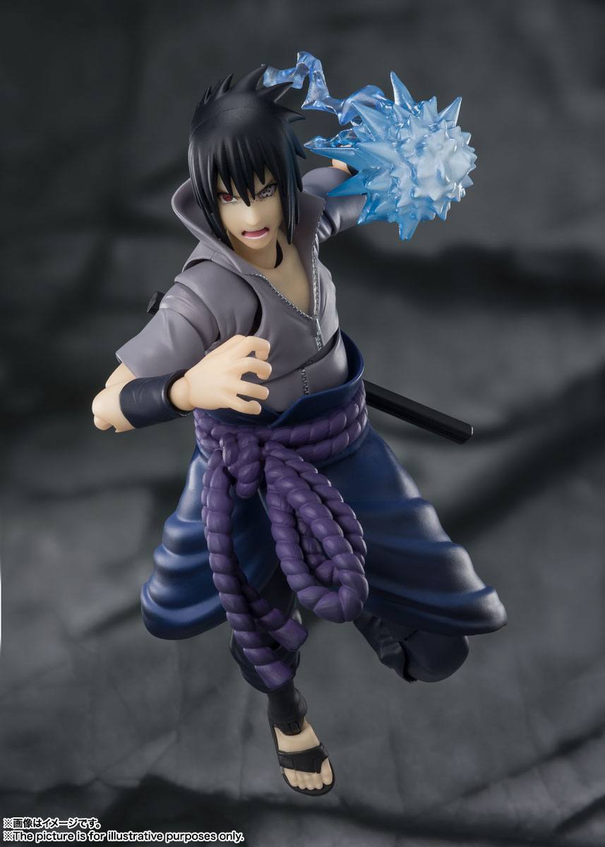 Descubre el apasionante mundo de Figura SH Figuarts Sasuke Uchiha.