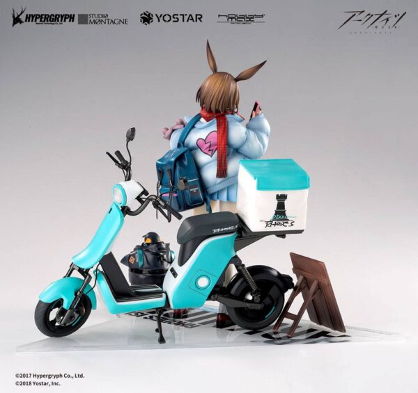 Descubre el apasionante mundo de Estatua Amiya Fresh Fastener Deluxe Edition.