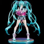 Descubre el apasionante mundo de Estatua Hatsune Miku with Solwa.