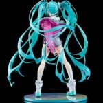 Descubre el apasionante mundo de Estatua Hatsune Miku with Solwa.