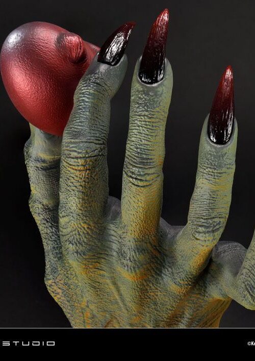 Descubre el apasionante mundo de Estatua Life Scale Hand of God.