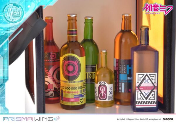 Descubre el apasionante mundo de Estatua Prisma Wing Hatsune Miku.