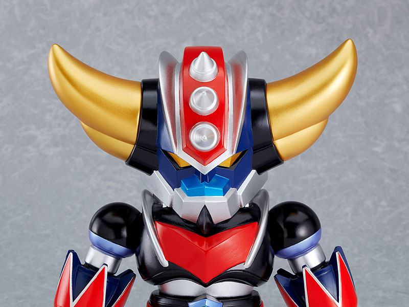 Descubre el apasionante mundo de Figura Soft Vinyl Grendizer.