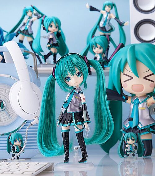 Descubre el apasionante mundo de Muñeca Harmonia Humming Hatsune Miku.