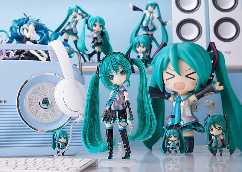 Descubre el apasionante mundo de Muñeca Harmonia Humming Hatsune Miku.