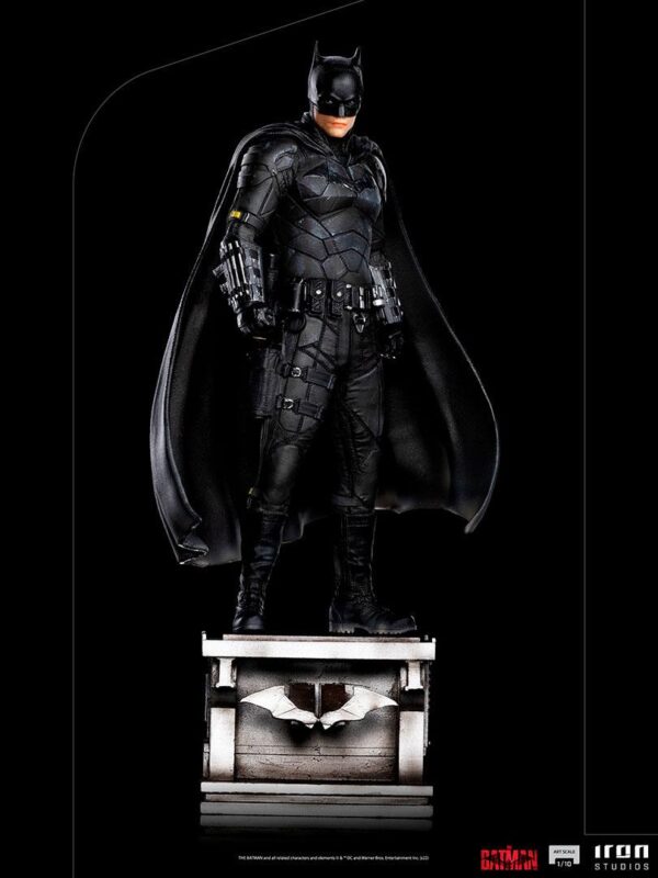 Descubre el apasionante mundo de Estatua The Batman Movie Art Scale.
