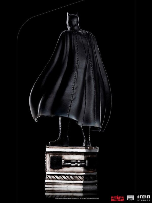 Descubre el apasionante mundo de Estatua The Batman Movie Art Scale.