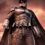 Descubre el apasionante mundo de Estatua The Batman Movie Art Scale.
