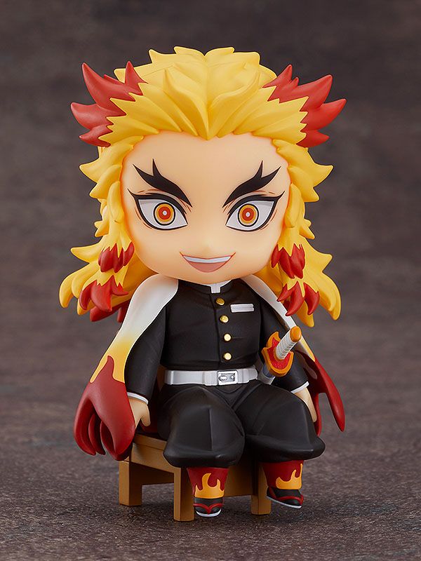 Descubre el apasionante mundo de Figura Nendoroid Swacchao Kyojuro Rengoku.