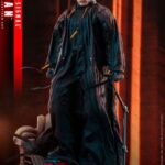 Descubre el apasionante mundo de Figura The Batman Movie with Bat-Signal.