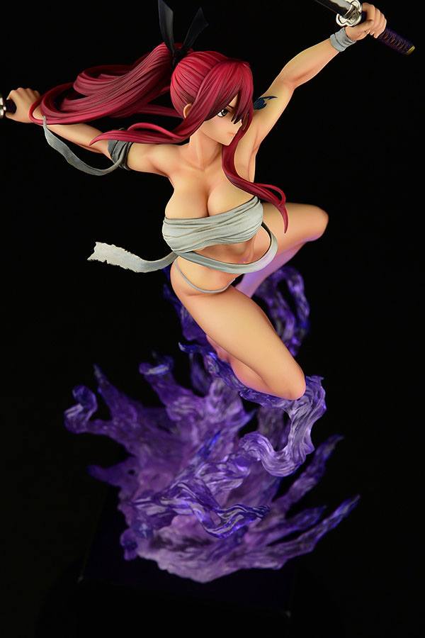 Descubre el apasionante mundo de Estatua Erza Scarlet Samurai Shikkoku.