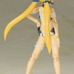 Descubre el apasionante mundo de Estatua Hresvelgr Ater Summer Vacation.