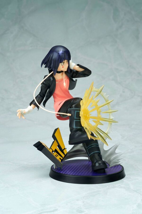 Descubre el apasionante mundo de Estatua Kyoka Jiro Hero Suit.
