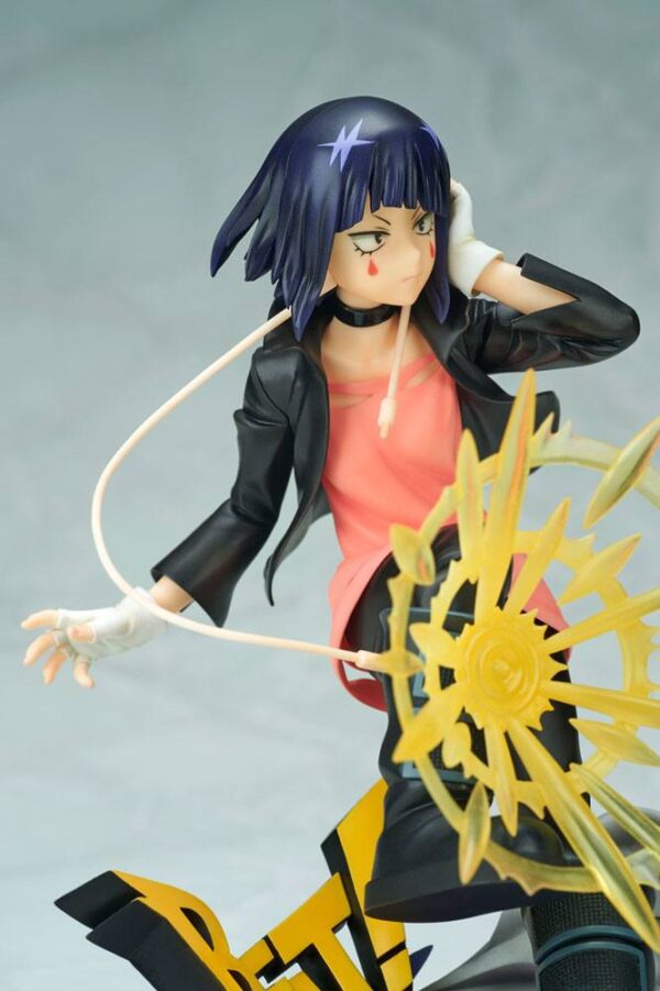 Descubre el apasionante mundo de Estatua Kyoka Jiro Hero Suit.